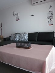 Female roommate wanted in a Brisbane City apartment